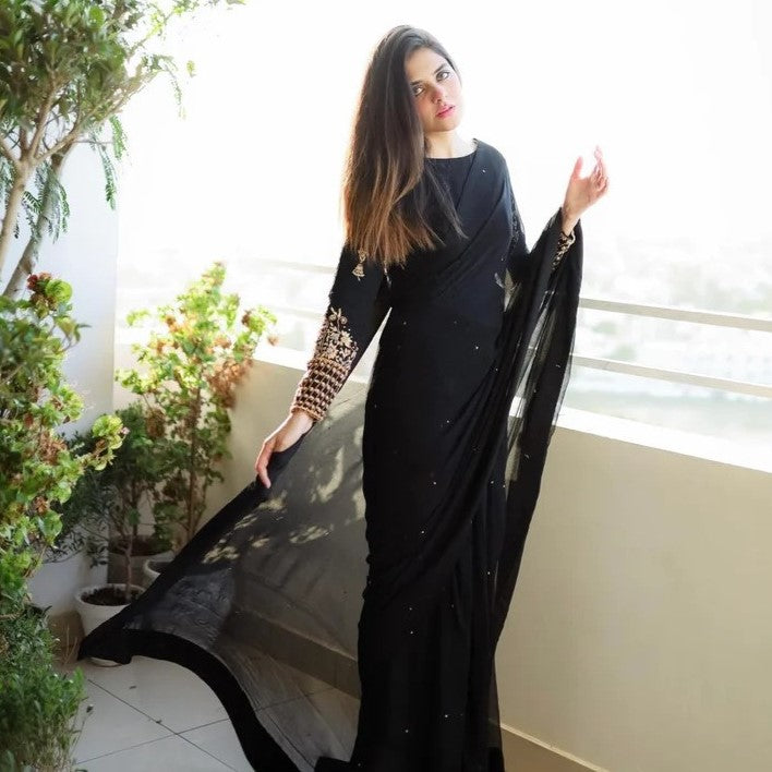 Multi-Sequence Blouse & Pearl Attached Saree Set