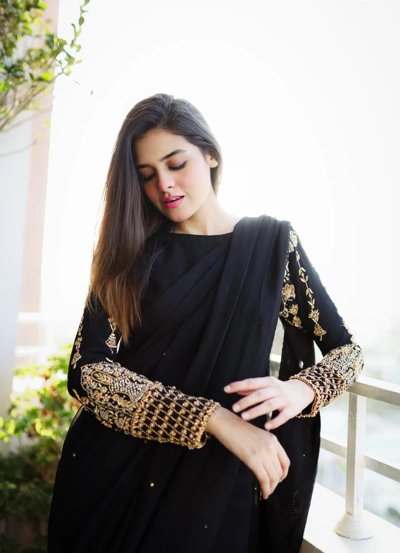 Multi-Sequence Blouse & Pearl Attached Saree Set
